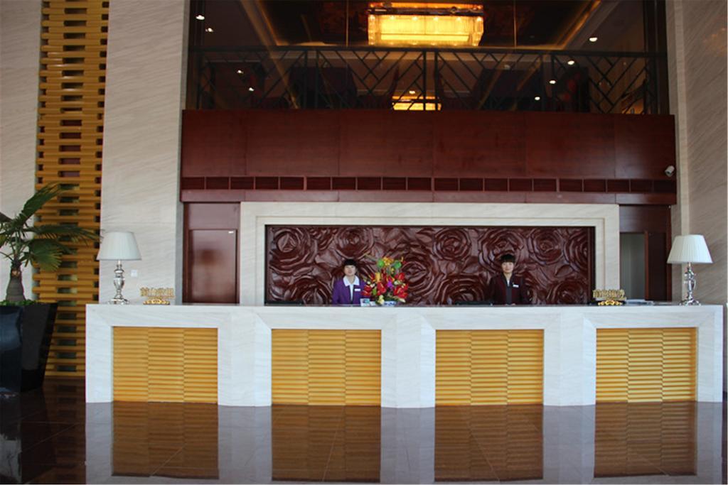 Dalian Southern Airline Pearl Hotel Esterno foto