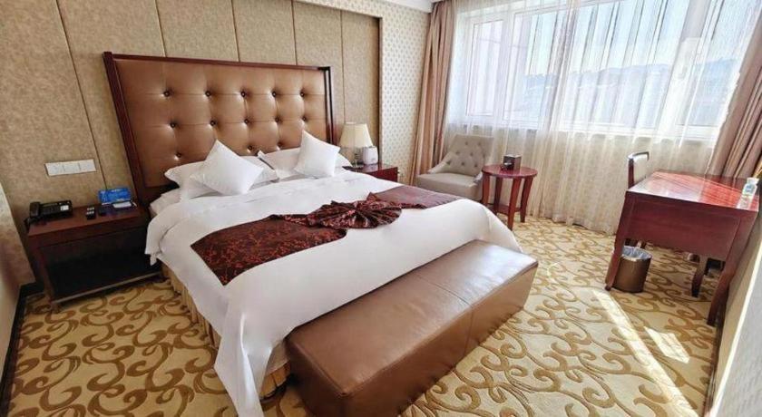 Dalian Southern Airline Pearl Hotel Esterno foto