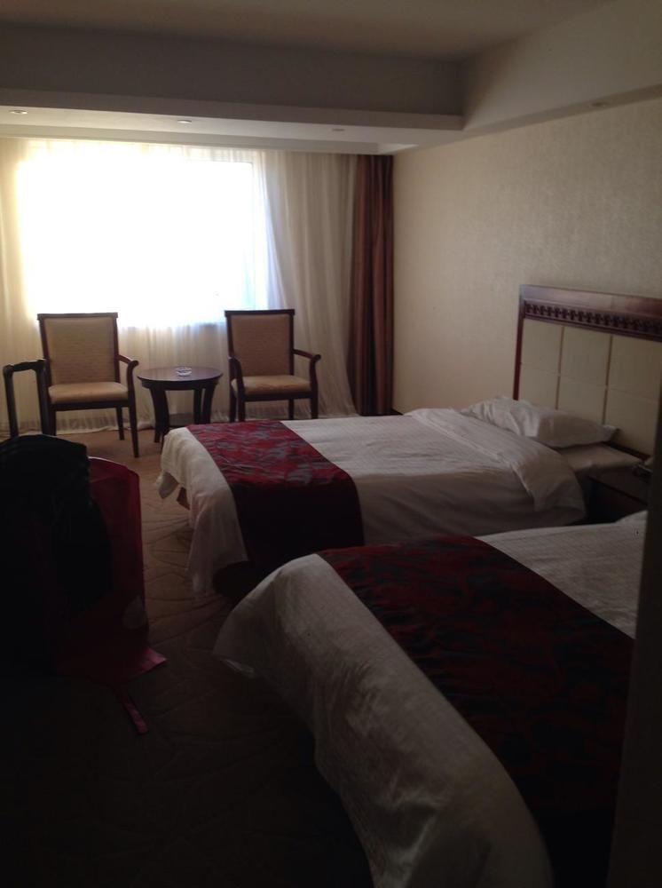 Dalian Southern Airline Pearl Hotel Esterno foto