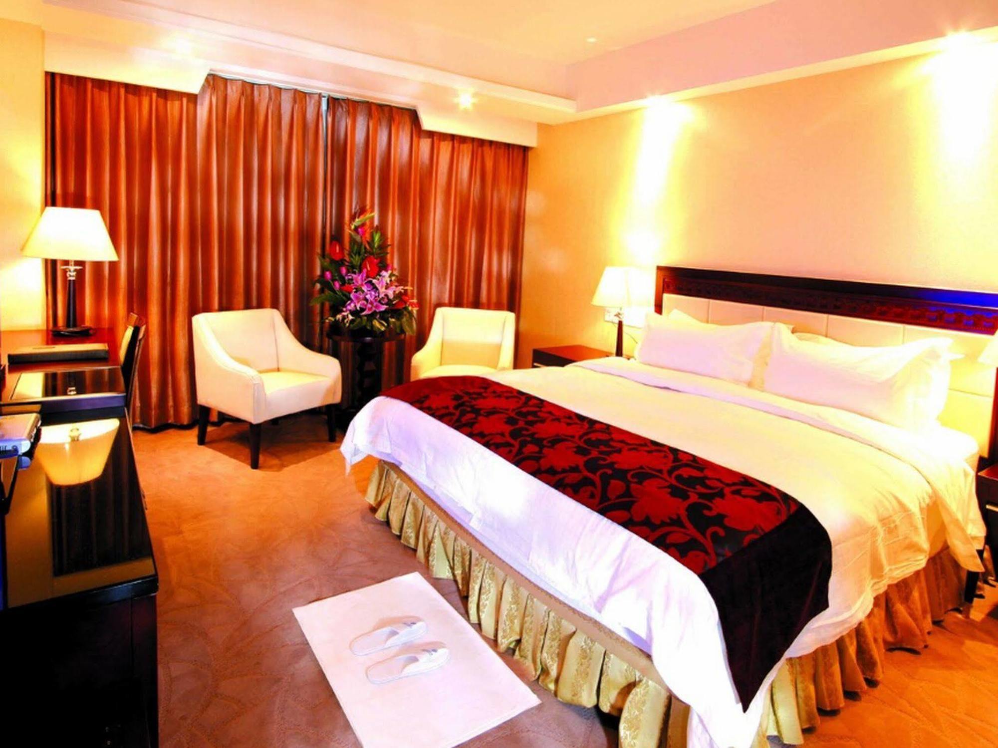 Dalian Southern Airline Pearl Hotel Esterno foto
